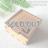 マオリデザインの木製小箱（MAORI/マオリ）